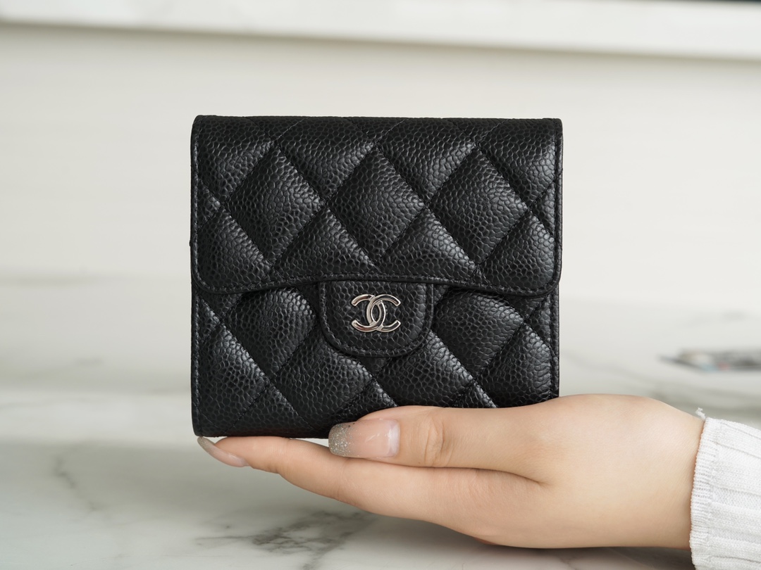 𝗖𝗛𝗔𝗘𝗡𝗟✦ 𝗖𝗹𝗮𝘀𝗶𝗰 𝗙𝗹𝗮𝗽 France 🇫🇷 Imported [HASS] Original Calfskin 🐂 Classic Trifold Wallet Black Silver