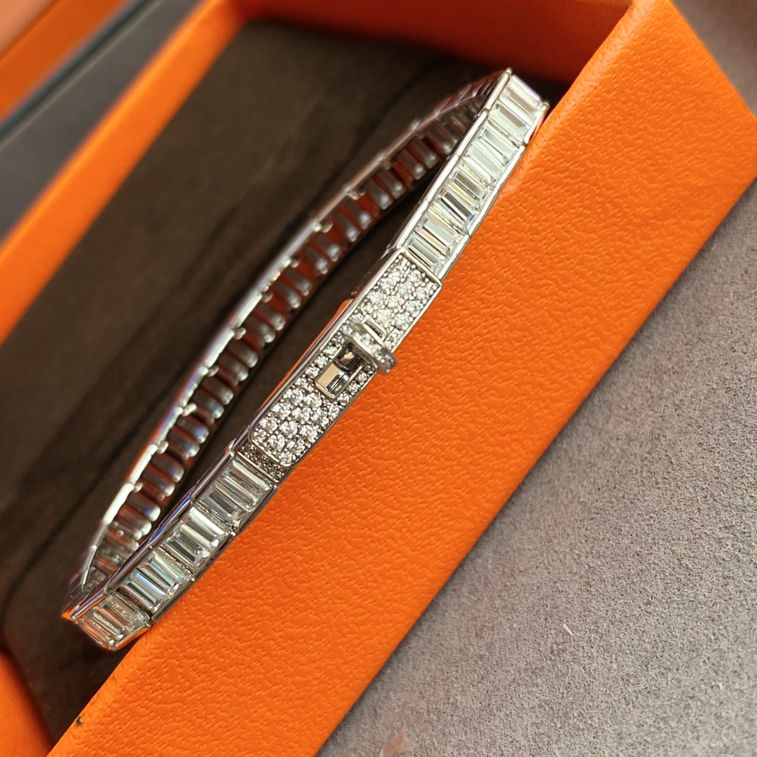Hermes bracelet