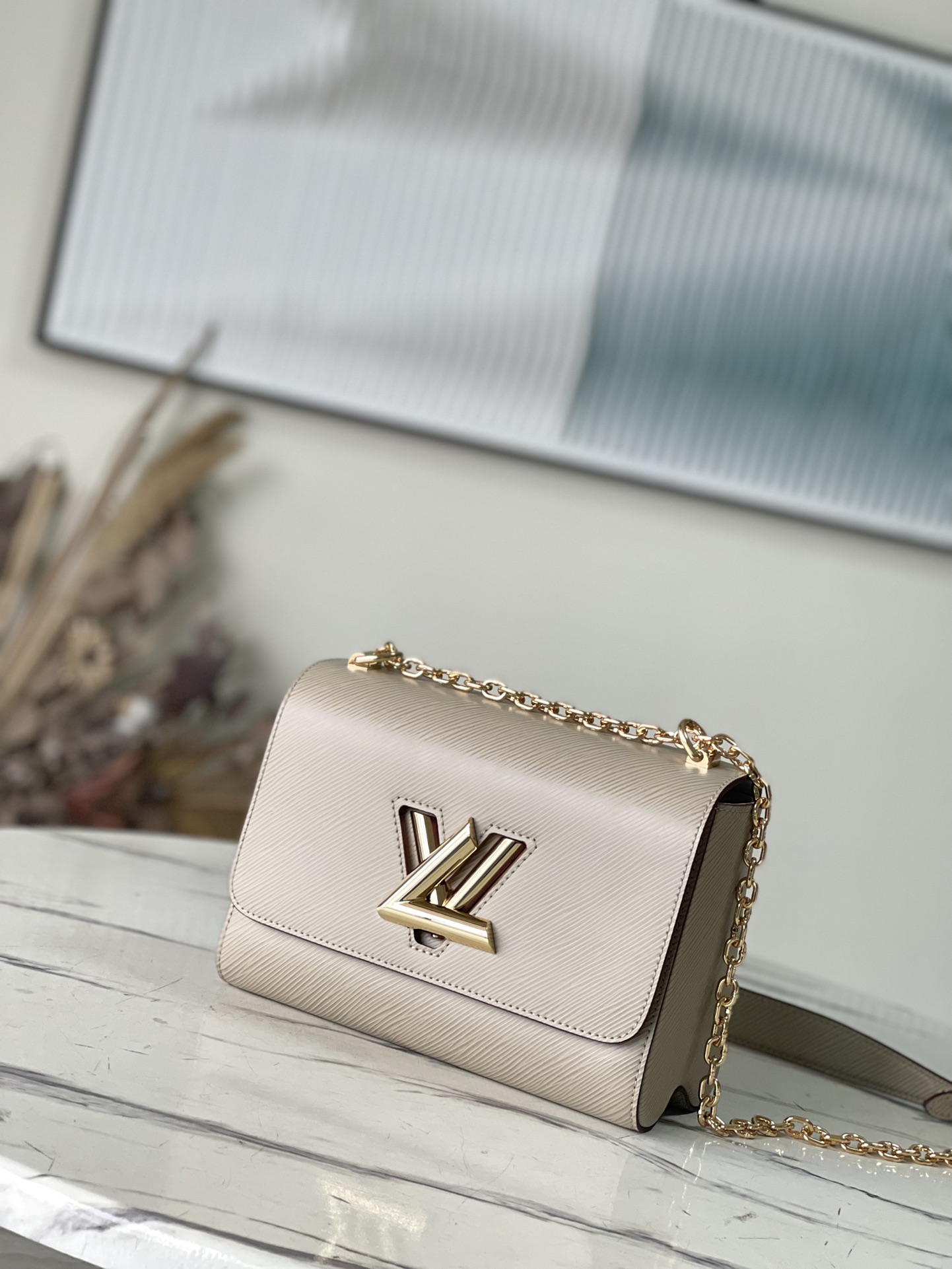 𝐋𝐎𝐔𝐈𝐒 𝐕𝐔𝐈𝐓𝐓𝐎𝐍 M21112