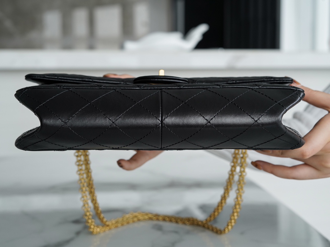 𝗖𝗵𝗮𝗻𝗲𝗹 Replica ❷. ❺❺ Italian [Montebello] Calfskin Large   Black Gold