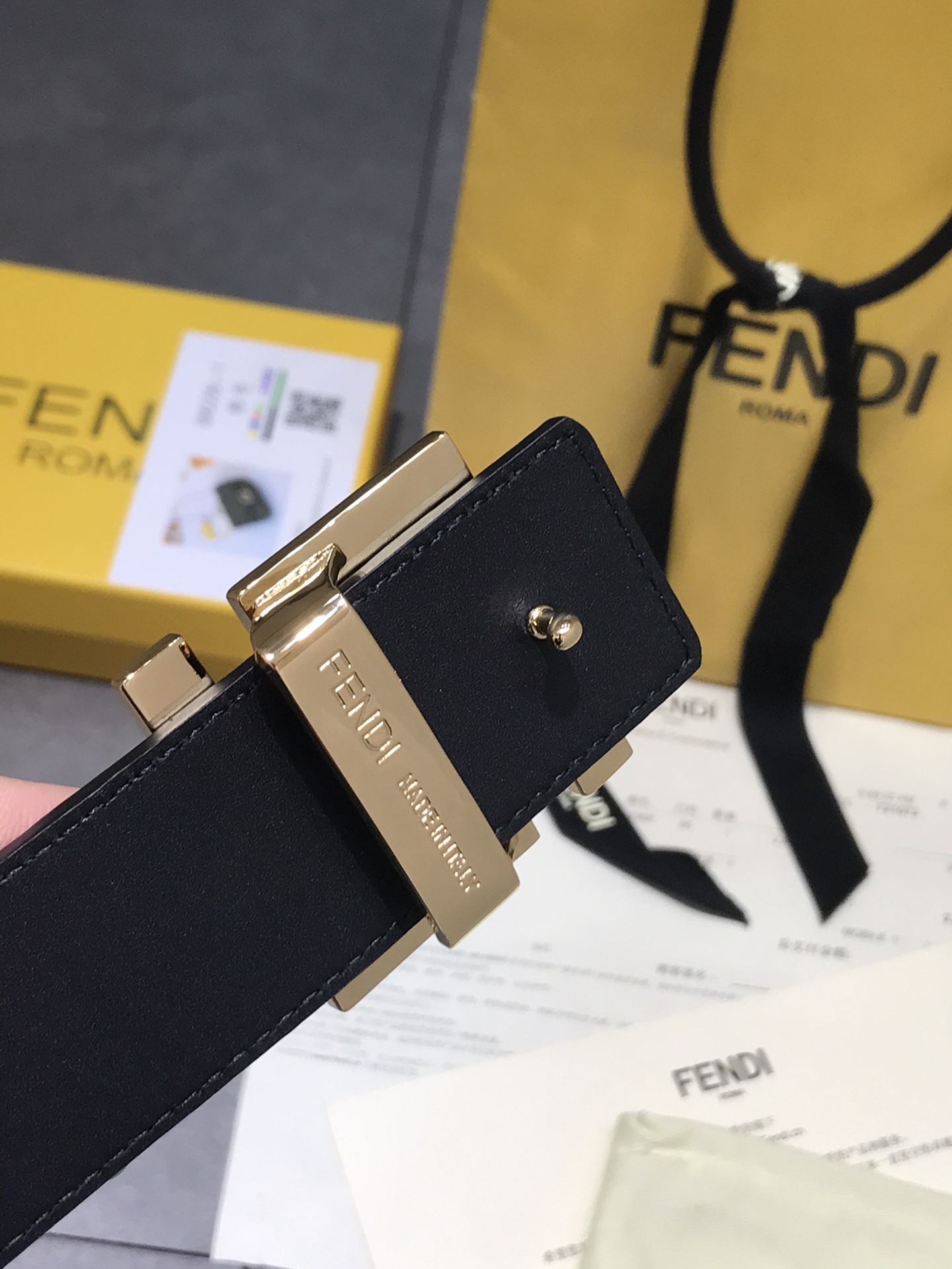 FENDI original water drop pattern double color rivet buckle