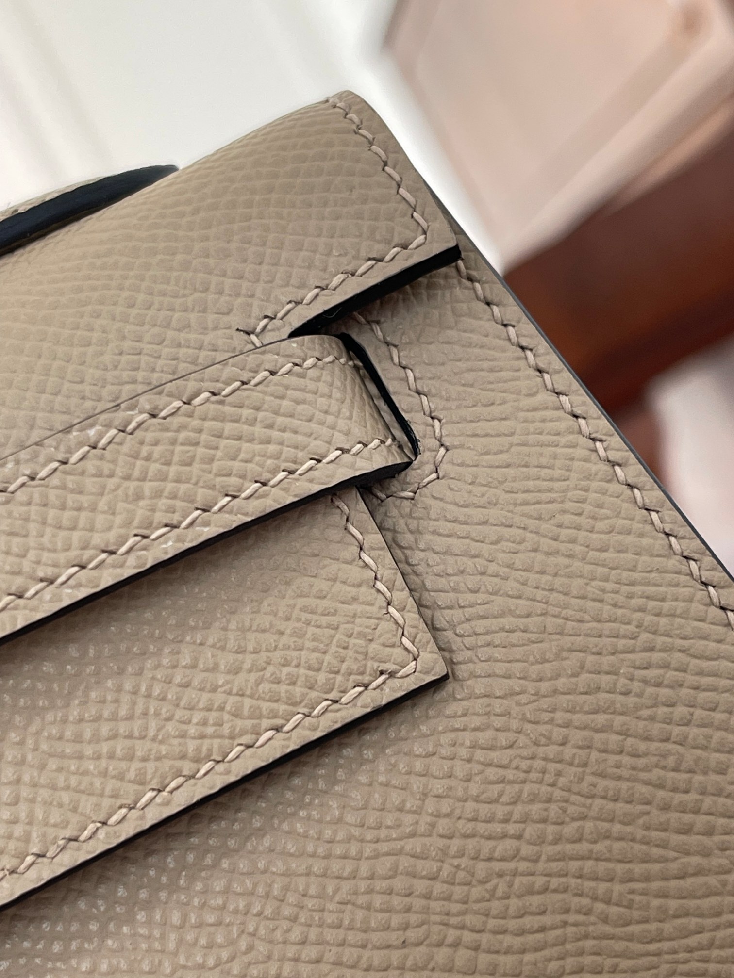 Kelly25 turtledove gray epsom leather gold buckle