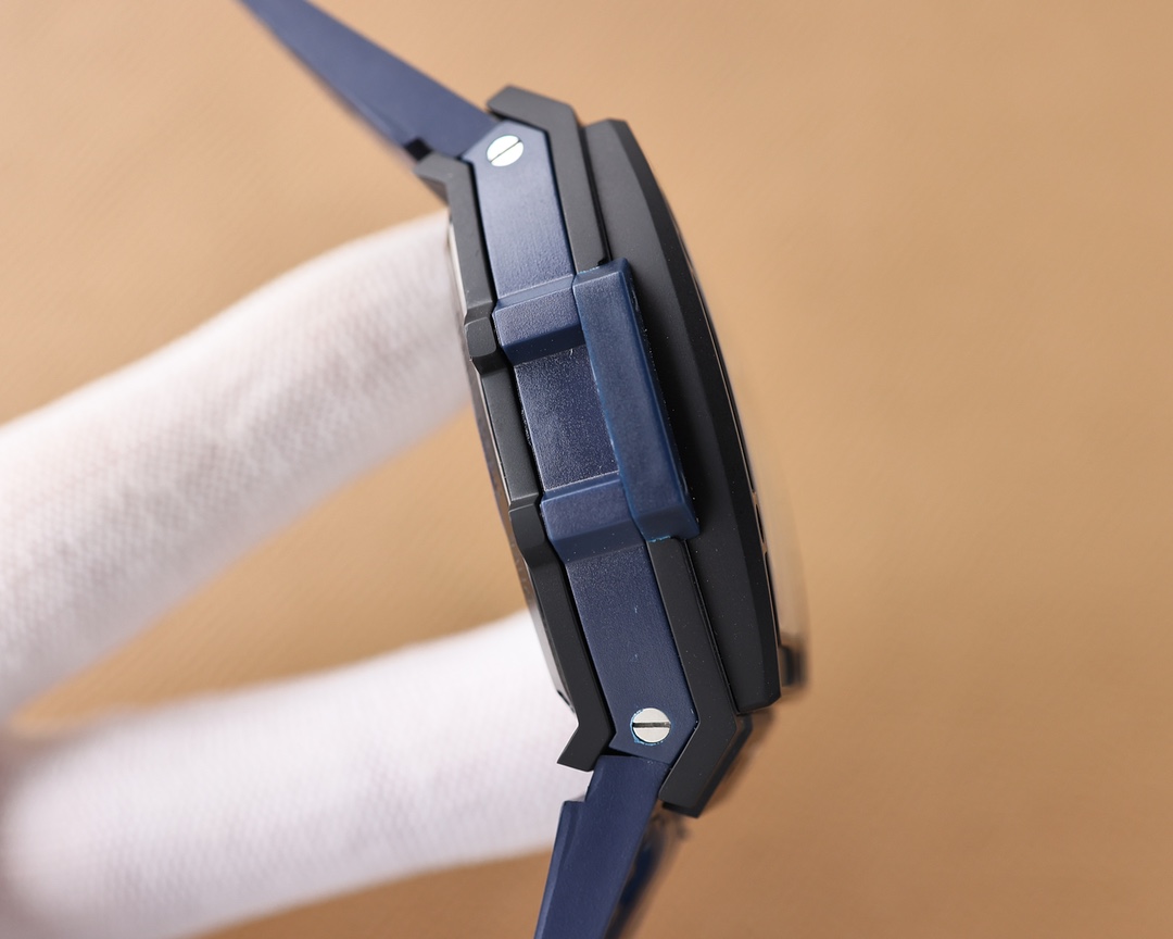 Hublot. Big Bang Chronograph SPIRIT OF BIG BANG Series Watch