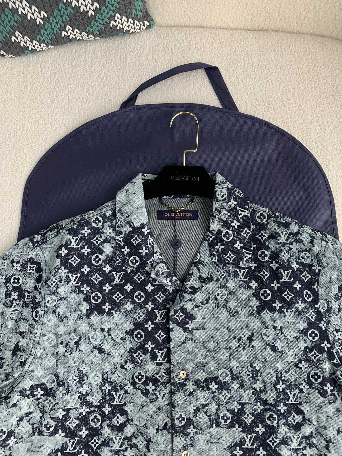 Louis Vuitton Shirts