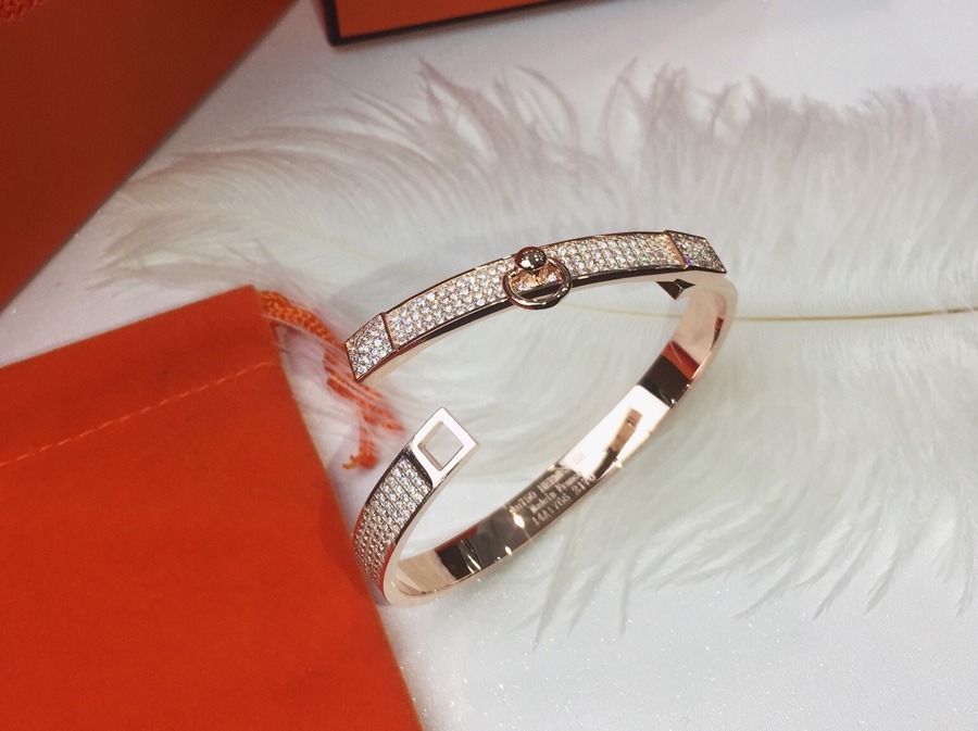 Hermes bracelet