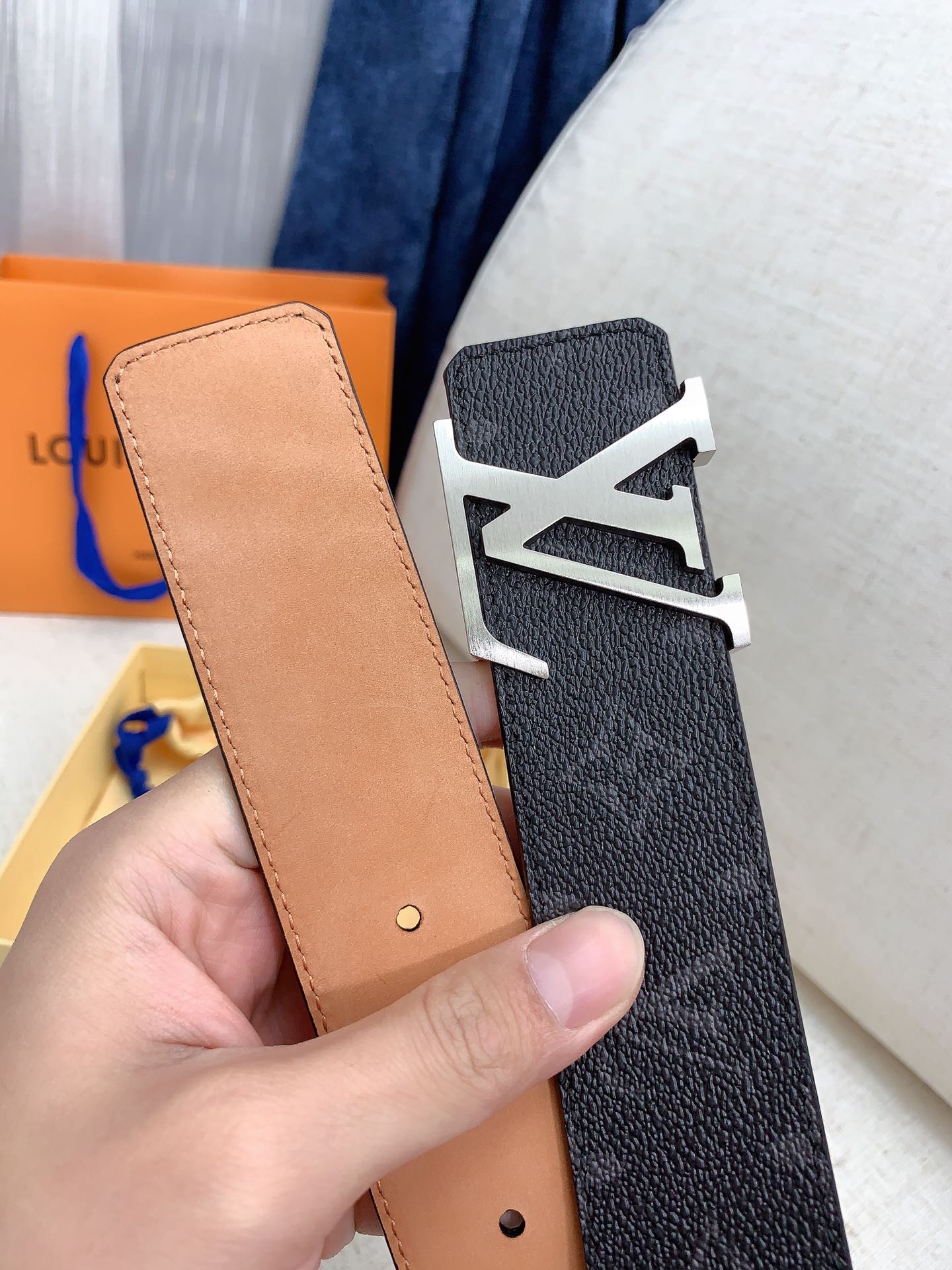 LOUIS VUITTO genuine integrated casting hardware