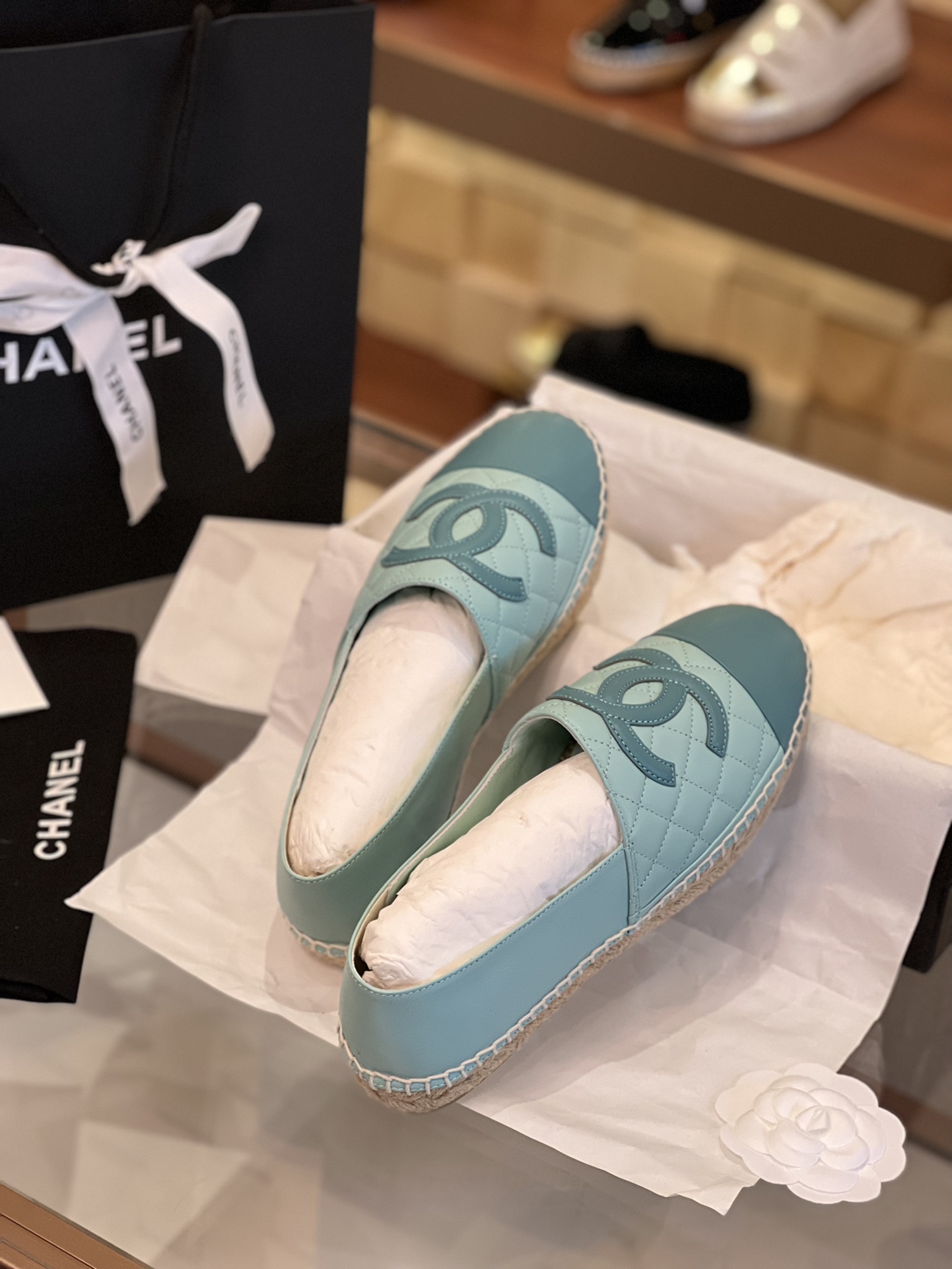 CHANEL fisherman shoes Chanel classic version of the original injection of rubber translucent rubber original color hemp sole