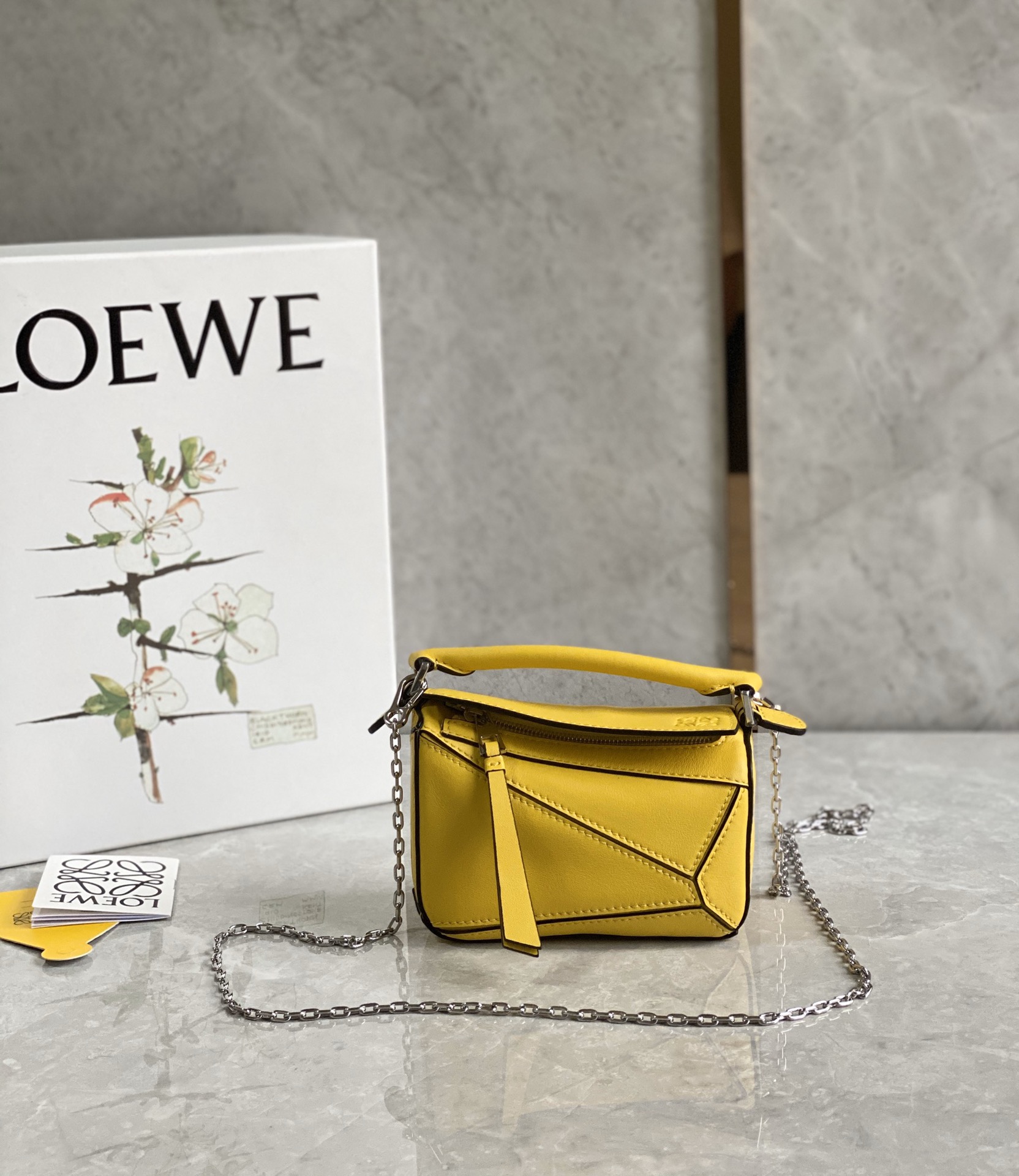 LOEWE Nano puzzle