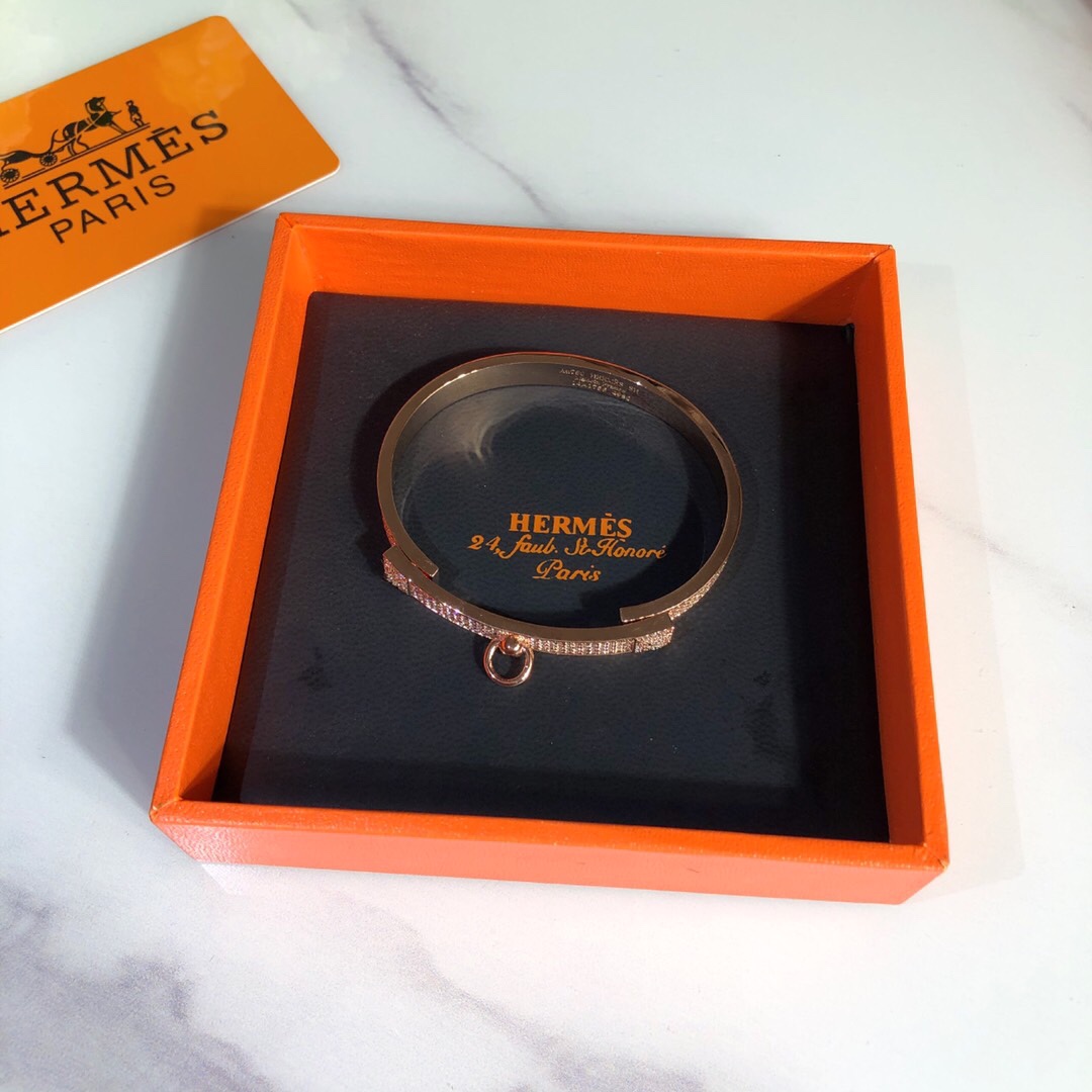 Hermes bracelet