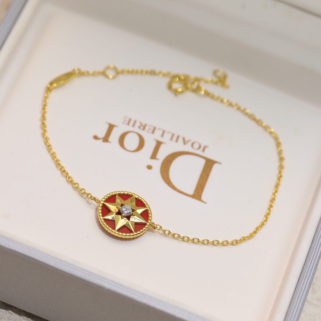 Dior necklace