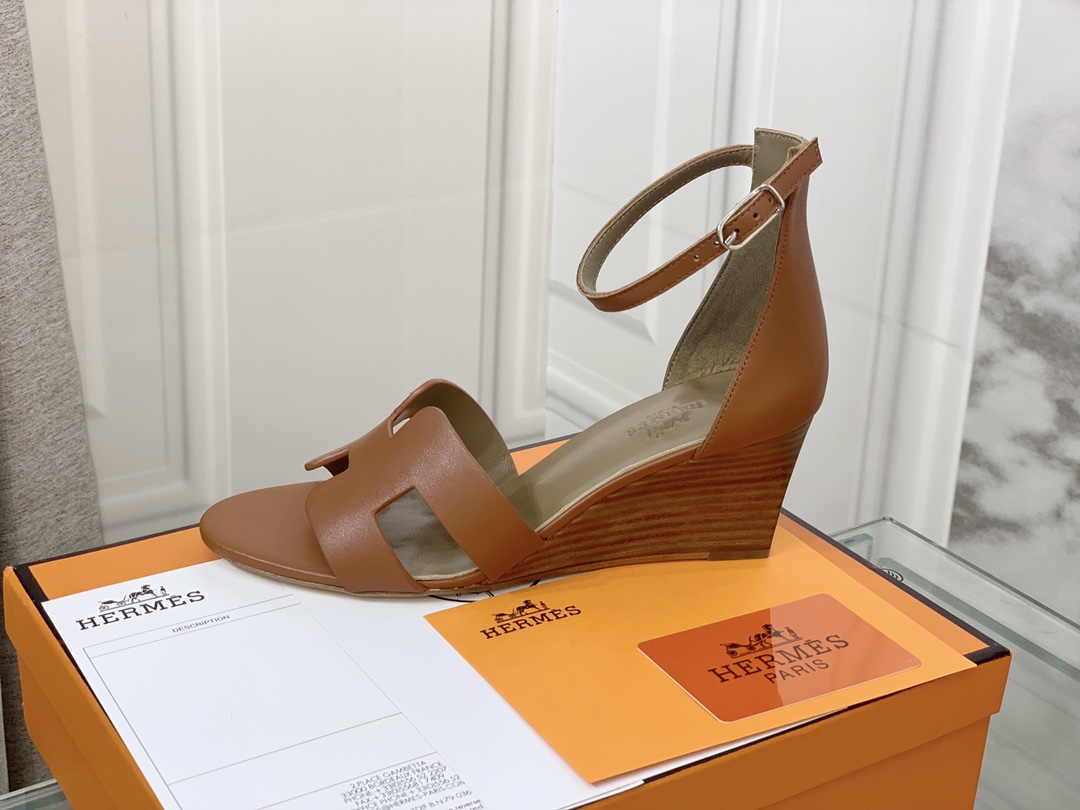 Hermes Santorini sandals