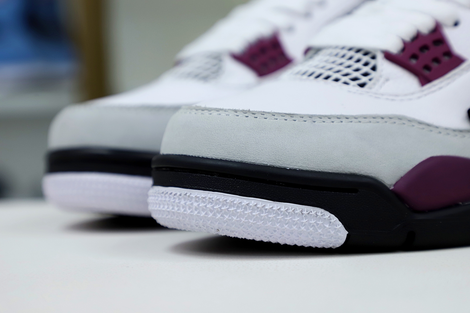 AIR JORDAN PARIS SAINT-GERMAIN X AIR JORDAN 4 RETRO BORDEAUX