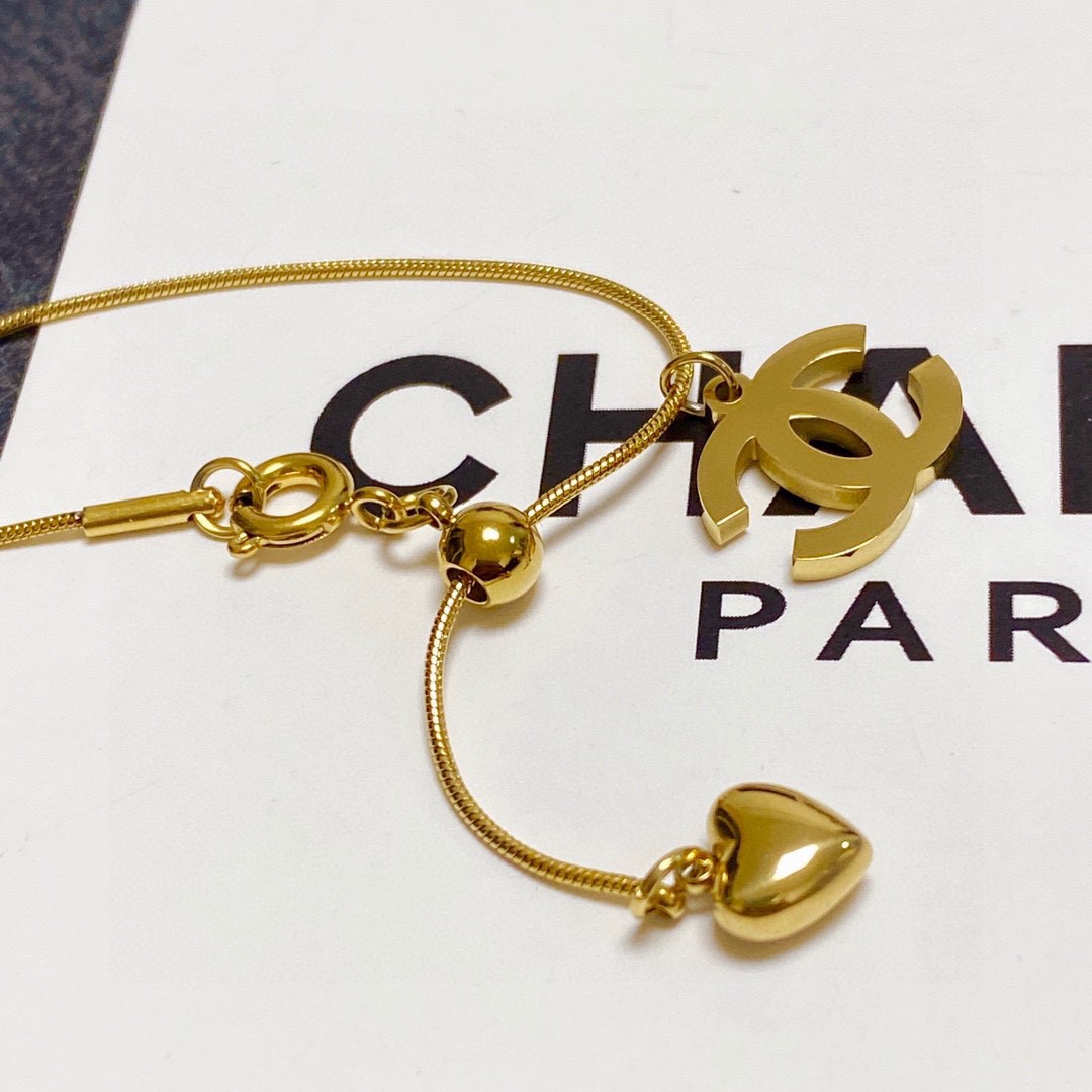 CHANEL🇫🇷Xiaoxiang's latest double C retractable collarbone necklace💄14K stainless steel color retention super personality