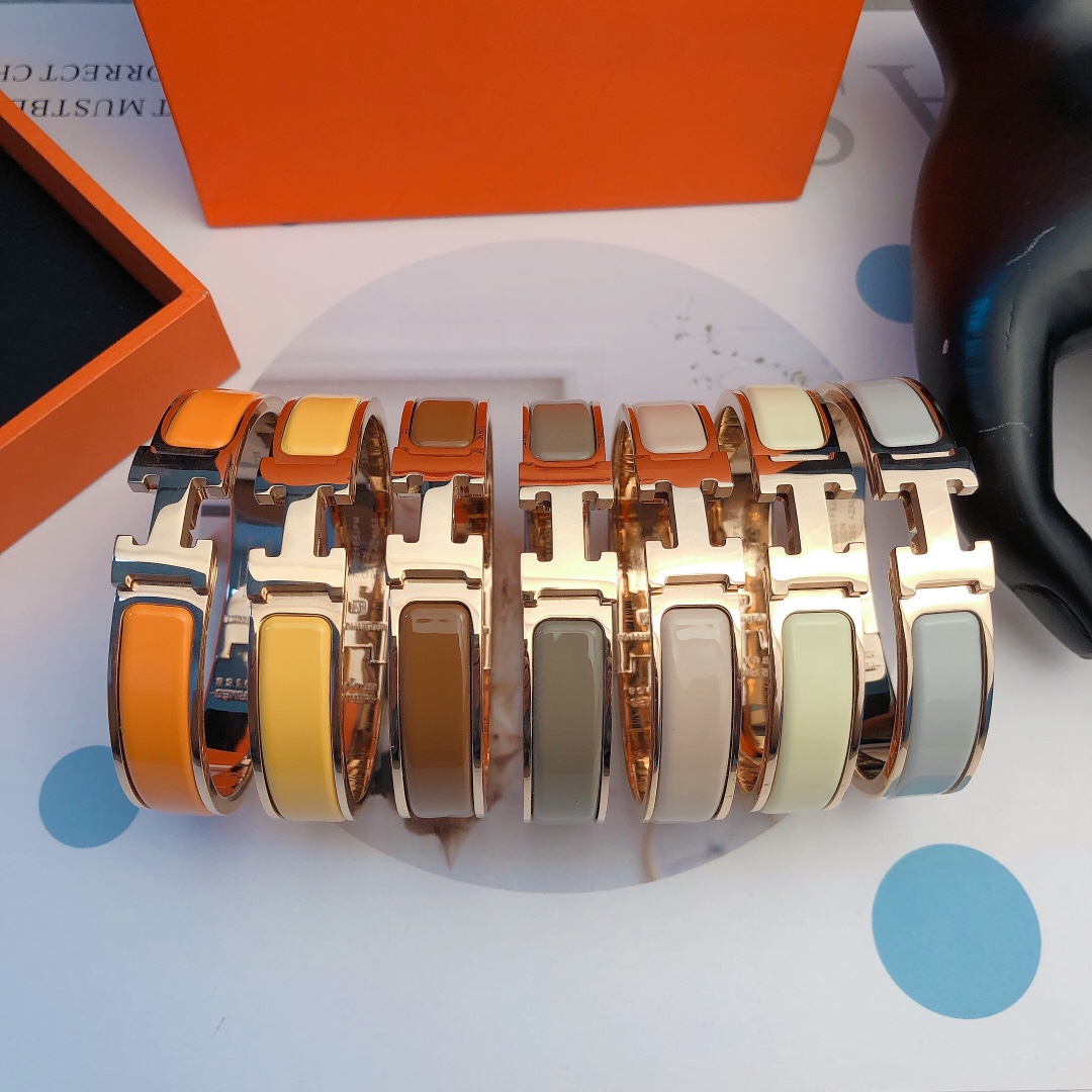 Hermes bracelet