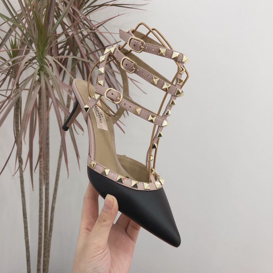 【Valentino】Valentino Valentino top version matte black 3 straps 6.5cm high heels