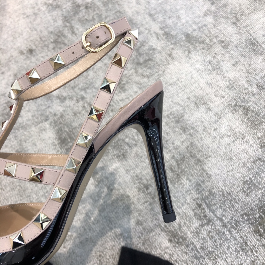 Valentino VT Collection Two Strap Mid Heel 10cm Patent Leather Black