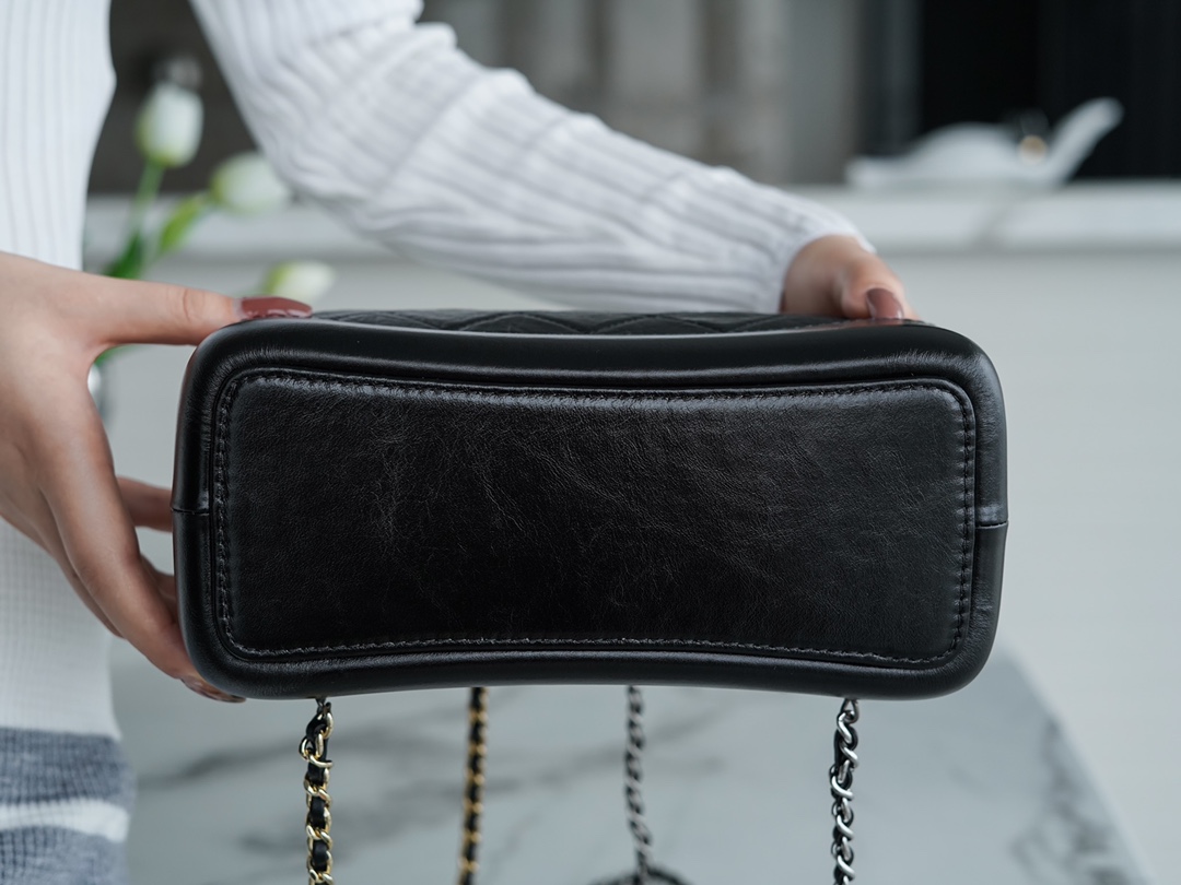 𝗖𝗵𝗮𝗻𝗲𝗹𝗚𝗮𝗯𝗿𝗶𝗲𝗹𝗲❥vagrancyBackpack Italy 🇮🇹 