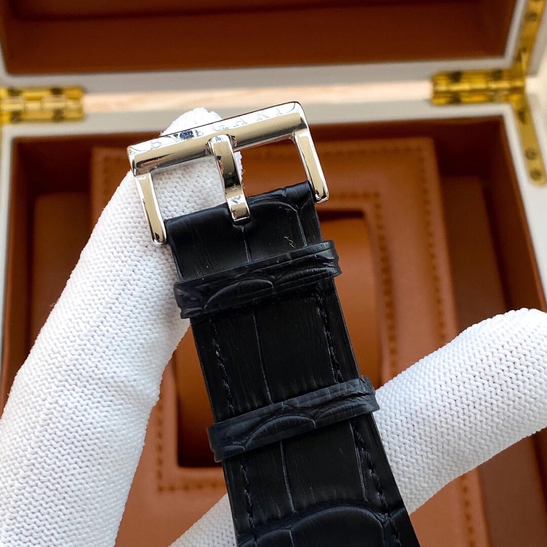 Bulgari OCTO Finissimo Hand-Wound Tourbillon