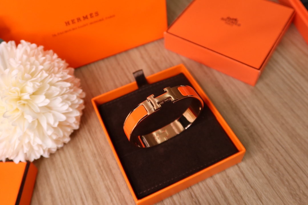 Hermes bracelet