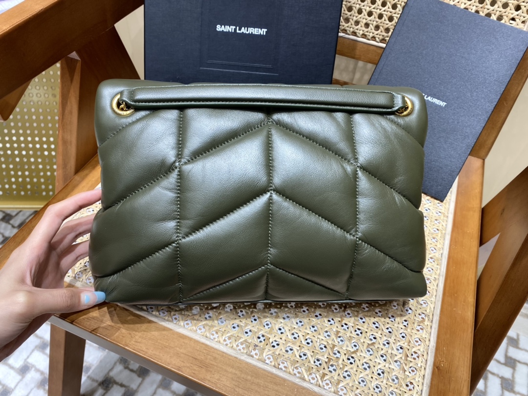 SAINT LAURENT #𝙇𝙤𝙪𝙇𝙤𝙪 𝙥𝙪𝙛𝙛𝙚𝙧#57747(large gold buckle)