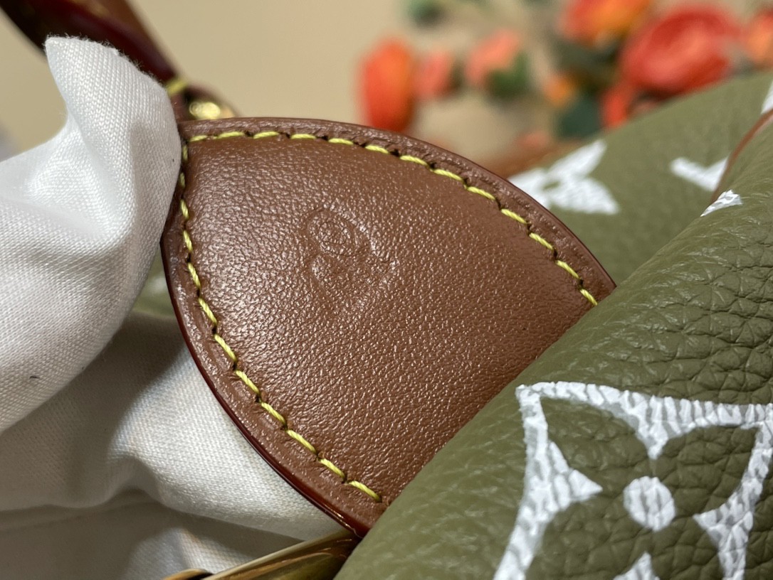 SPEEDY  P9  BANDOULIERE  SIZE  40  40*26*23