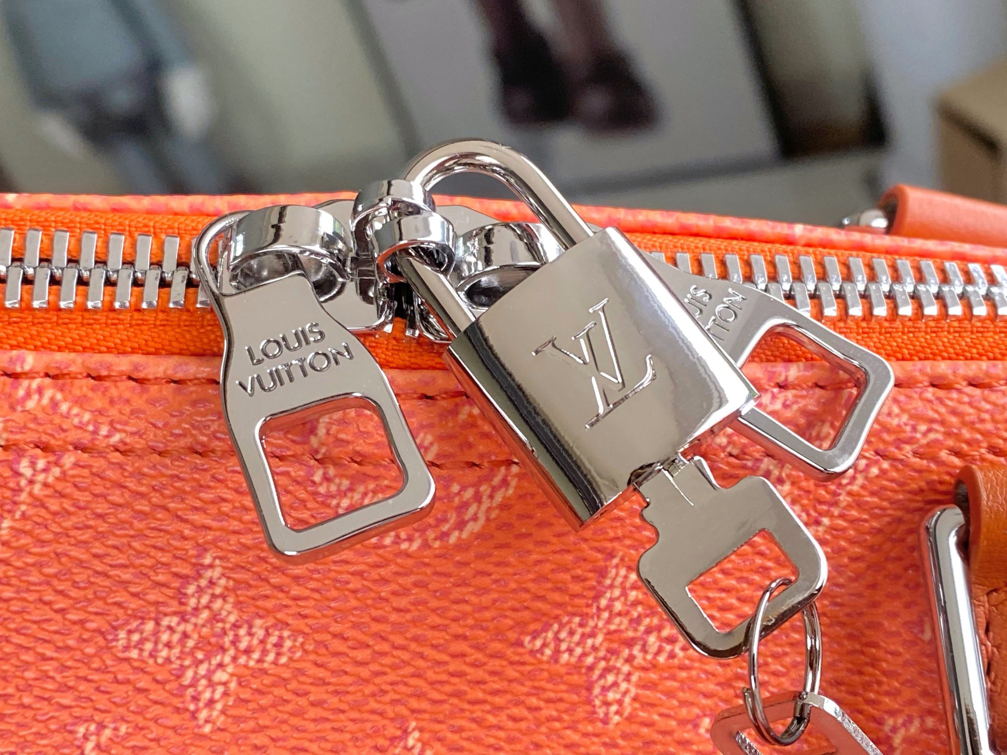 Heritage Keell 50  SIZE  50*29*23