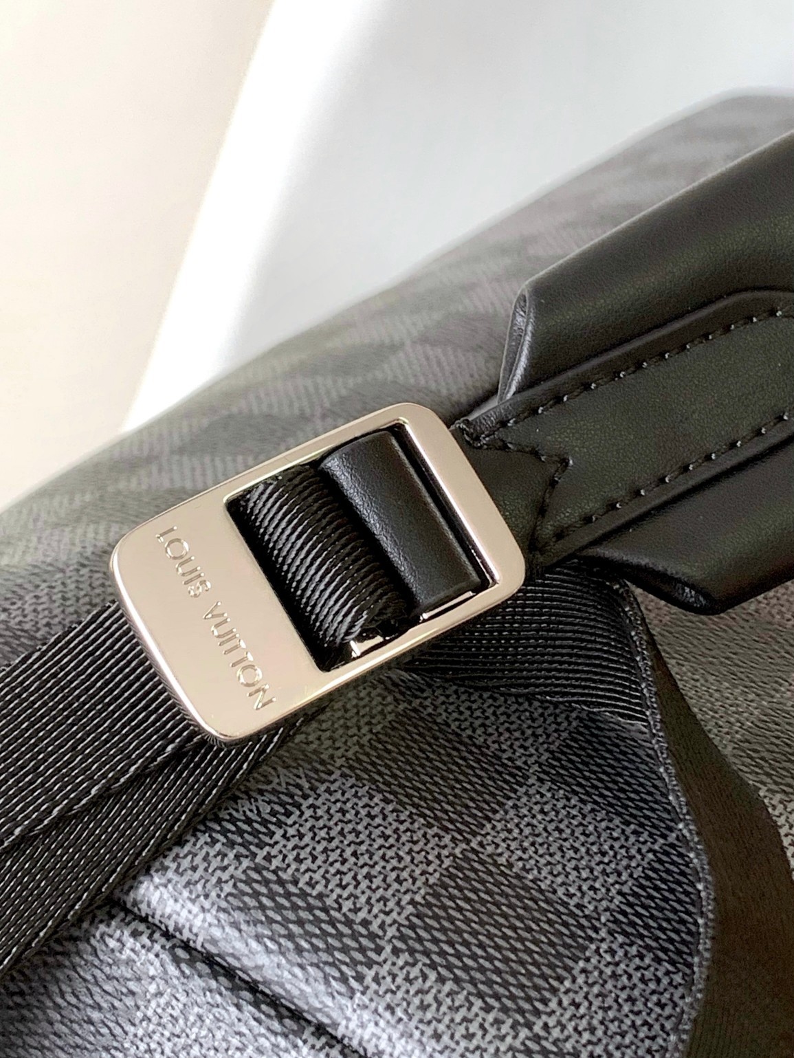 N40005   SIZE  22*44*15