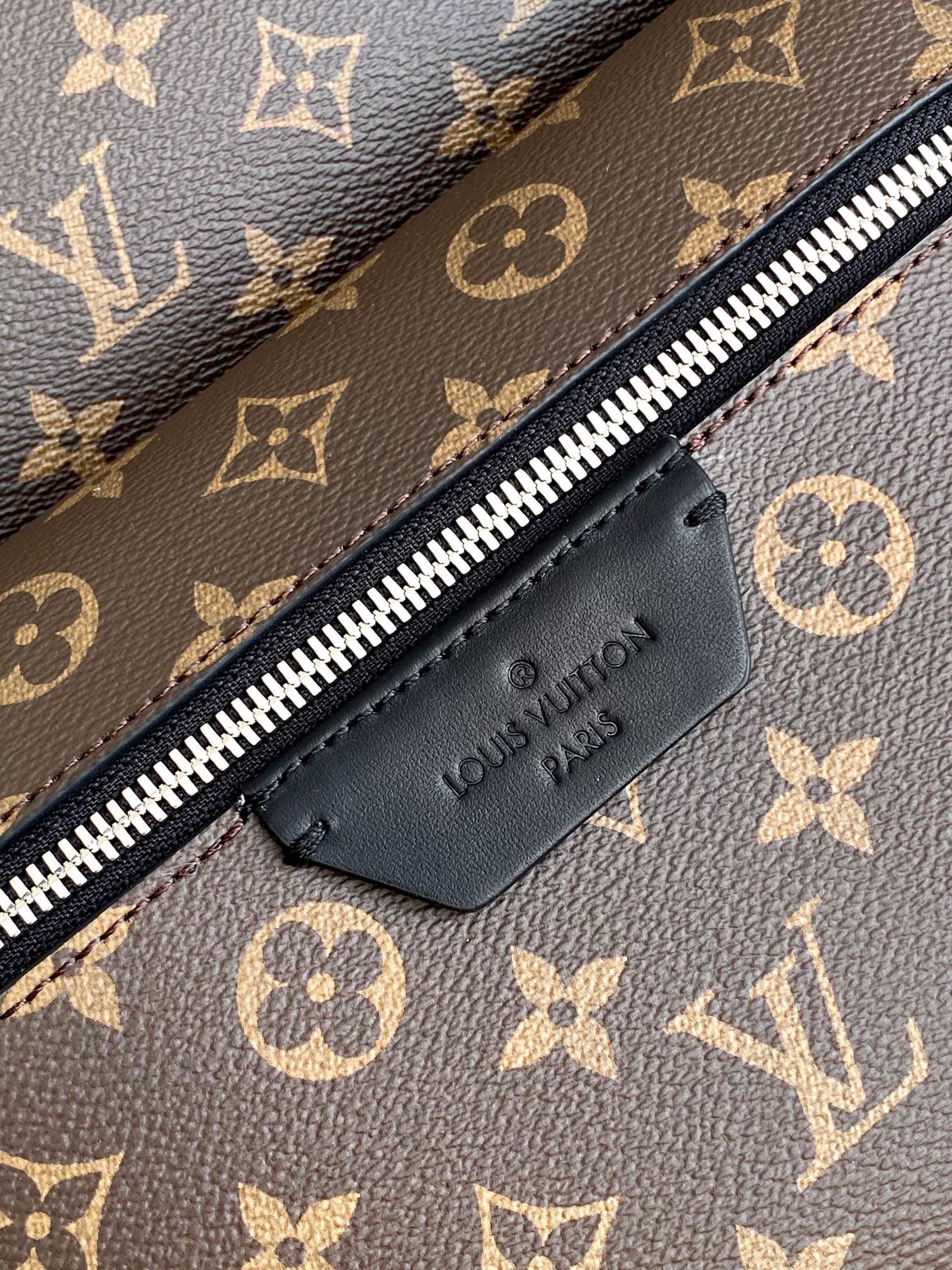 M46684   SIZE  29*38*20