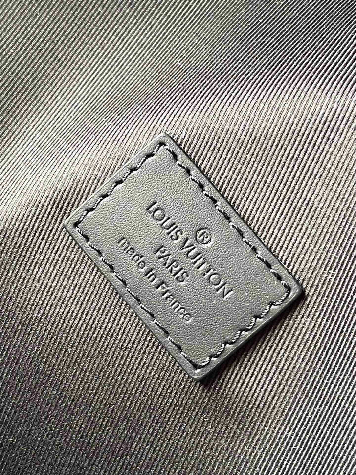 M22545   SIZE   31*42*17