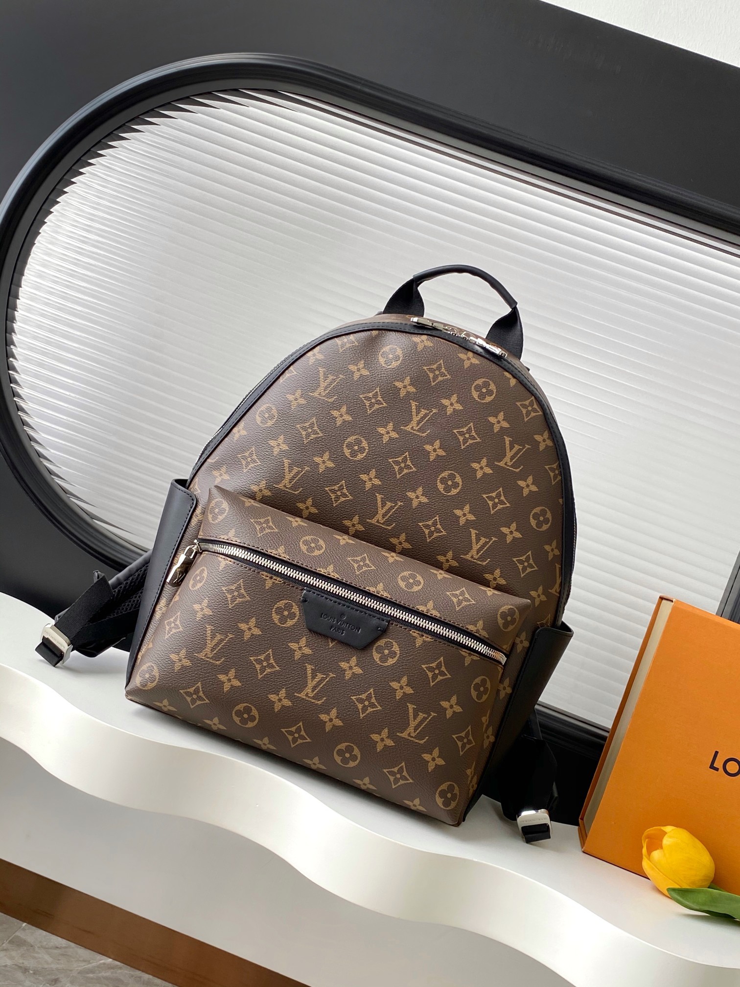 M46684   SIZE  29*38*20