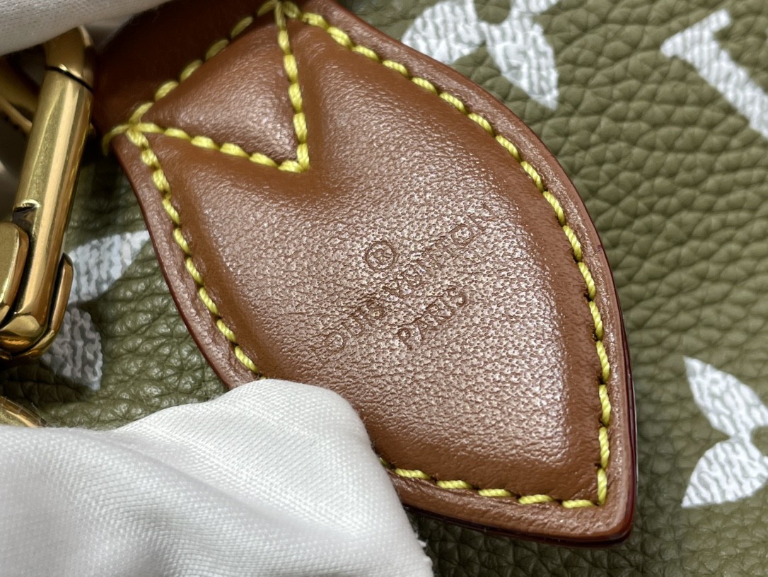 SPEEDY  P9  BANDOULIERE  SIZE  40  40*26*23