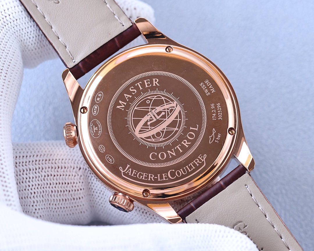 Jaeger-LeCoultre Fine Men's Watches