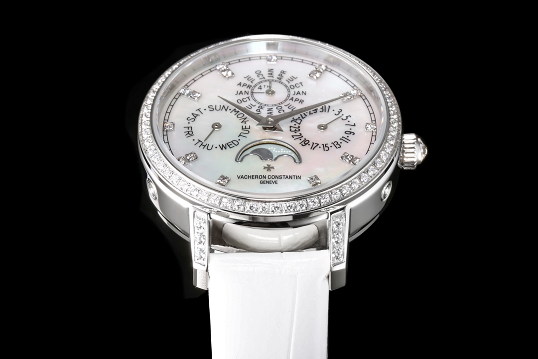 Vacheron Constantin Heritage Perpetual Calendar Ref. 4305T/000R-B947