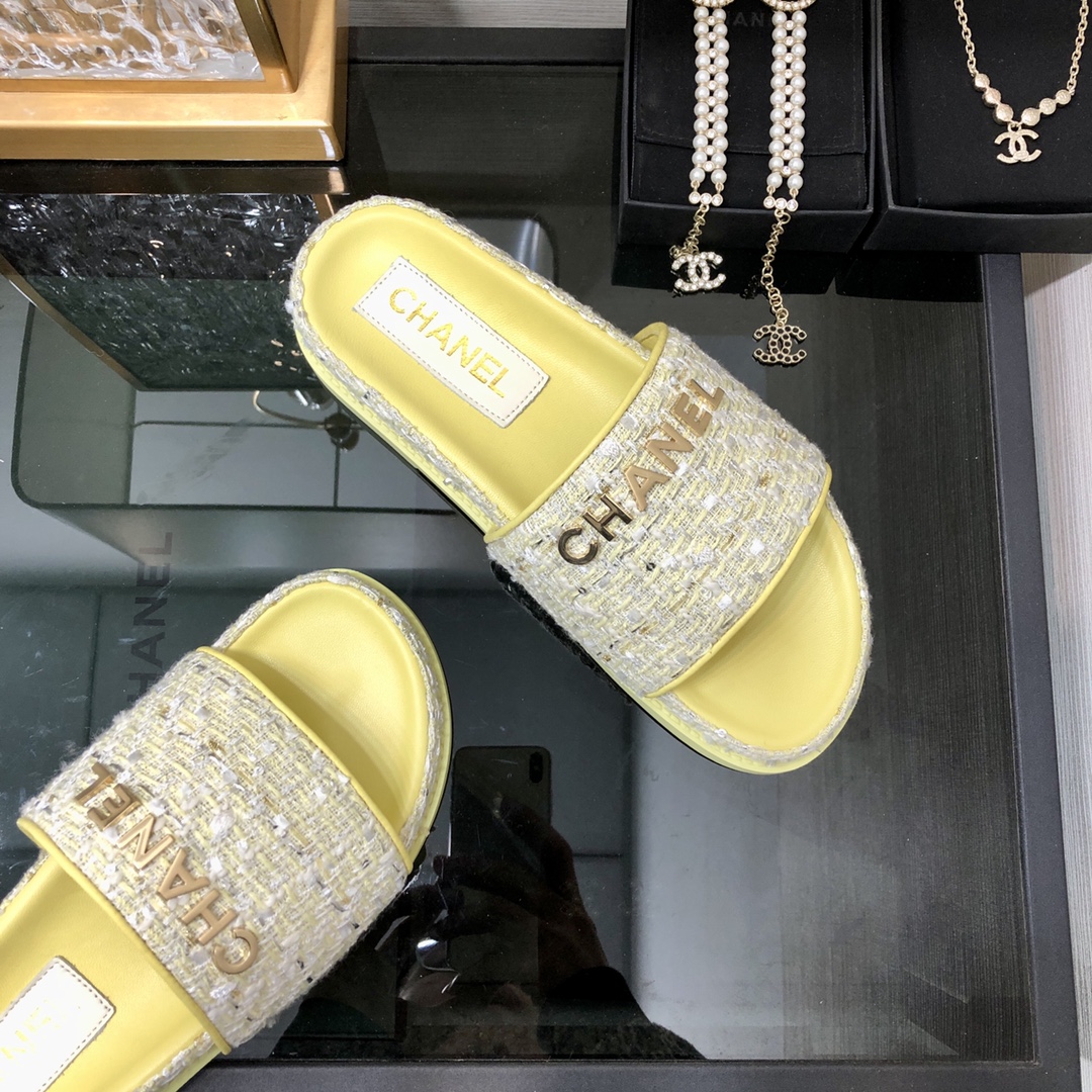 CHANEL 2022 early spring latest honey slippers fashion versatile series imported sheepskin cushioned feet