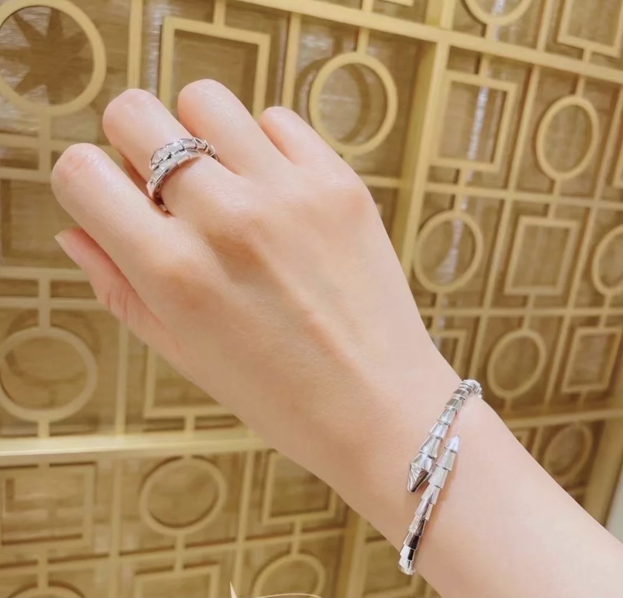 BVLGARI  ring