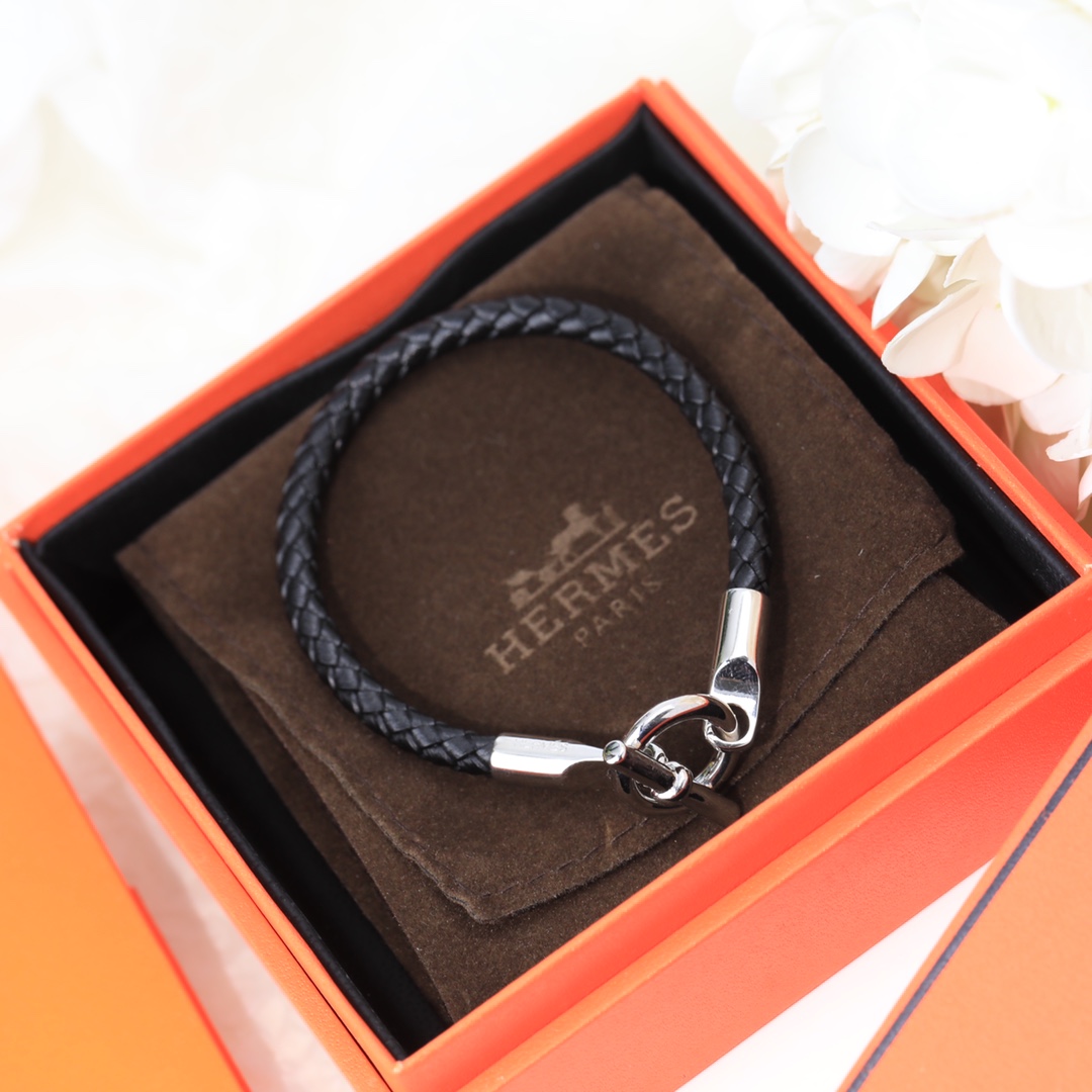 Hermes bracelet