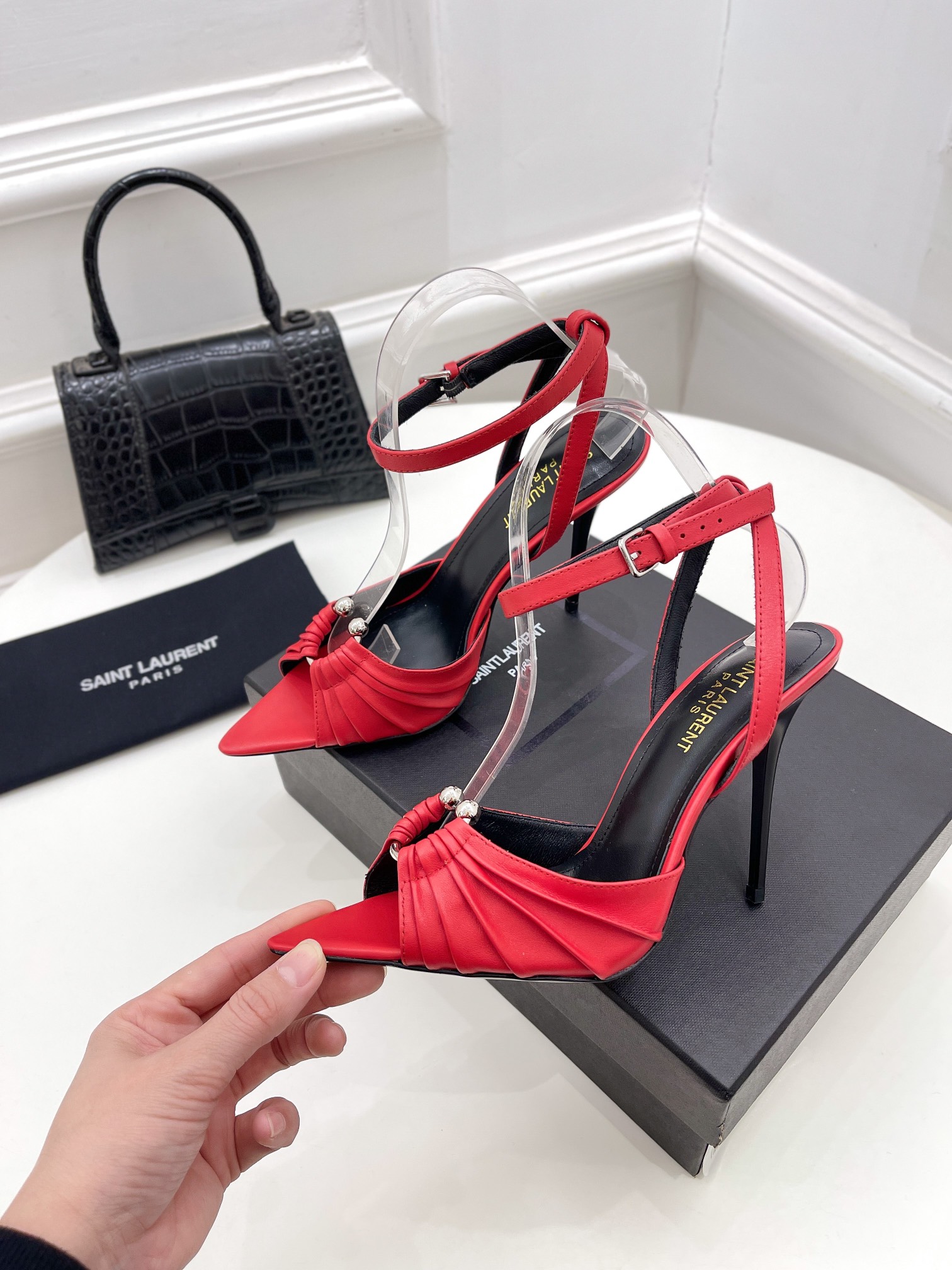 𝙎𝙖𝙞𝙣𝙩 𝙇𝙖𝙪𝙧𝙚𝙣𝙩 | 𝟐𝟎𝟐𝟏/𝐒𝐒 𝐧𝐞𝐰 YSL｜Roland 2022/fw early spring new baked high heels