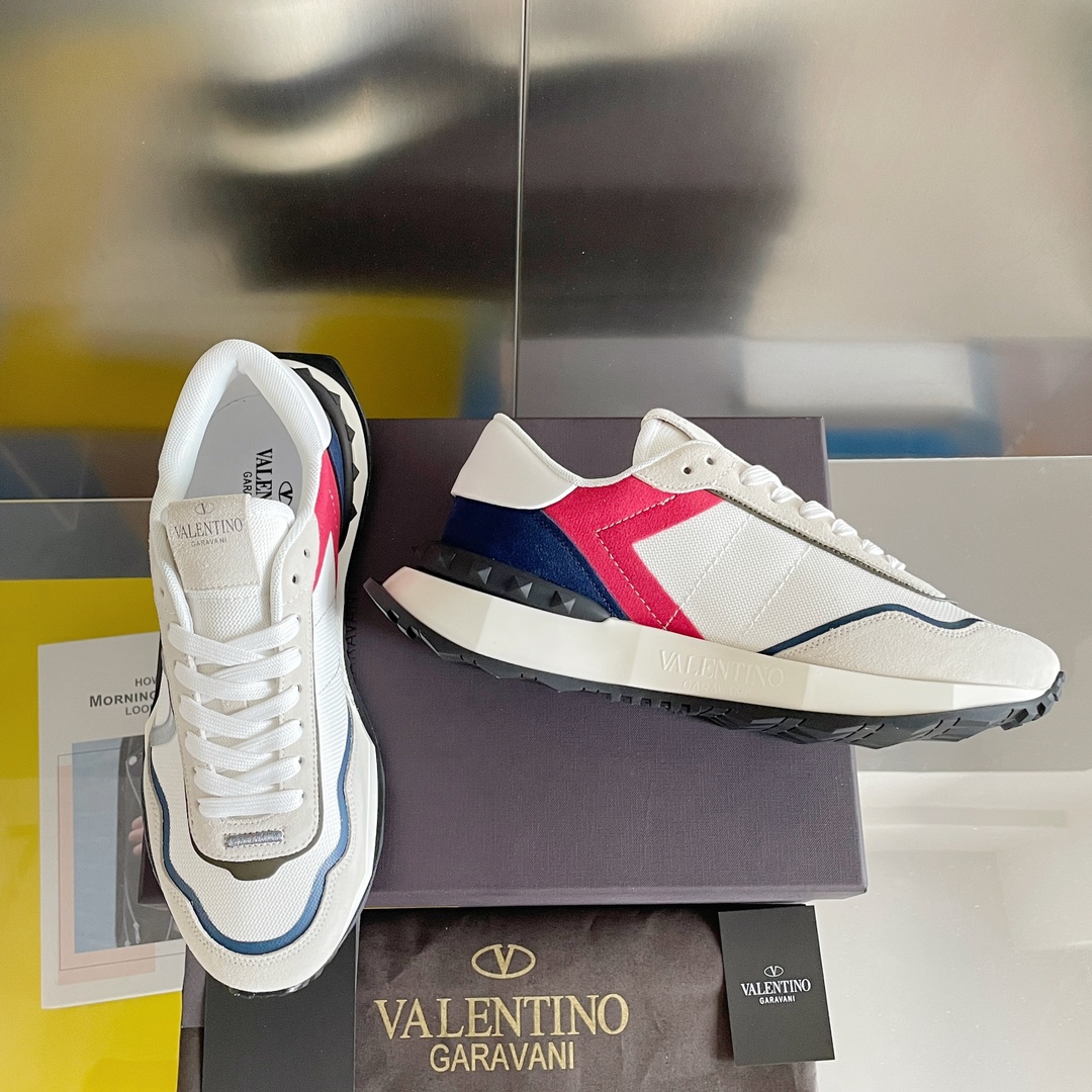 【Valentino】𝟐𝟎𝟐𝟏/𝐒𝐒 𝐧𝐞𝐰  Valentino new NETRUNNER series casual air cushion sports shoes