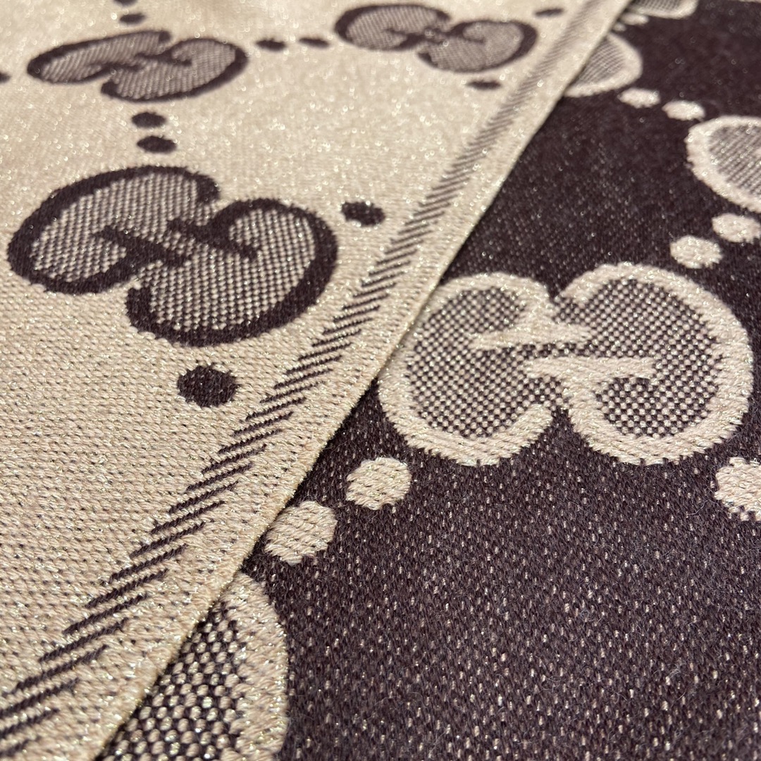 GUCCI Wool jacquard scarf 96% wool 2% polyamide 2% metal fiber