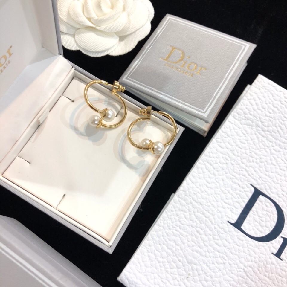 Dior earrings