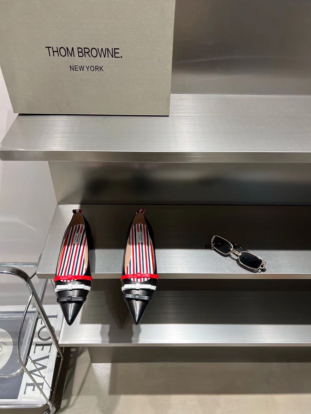 Thom Browne | 𝟐𝟎𝟐𝟏/𝐒𝐒 𝐧𝐞𝐰 Tom Brown 2022/AW Pointed Toe Chic Single Shoes