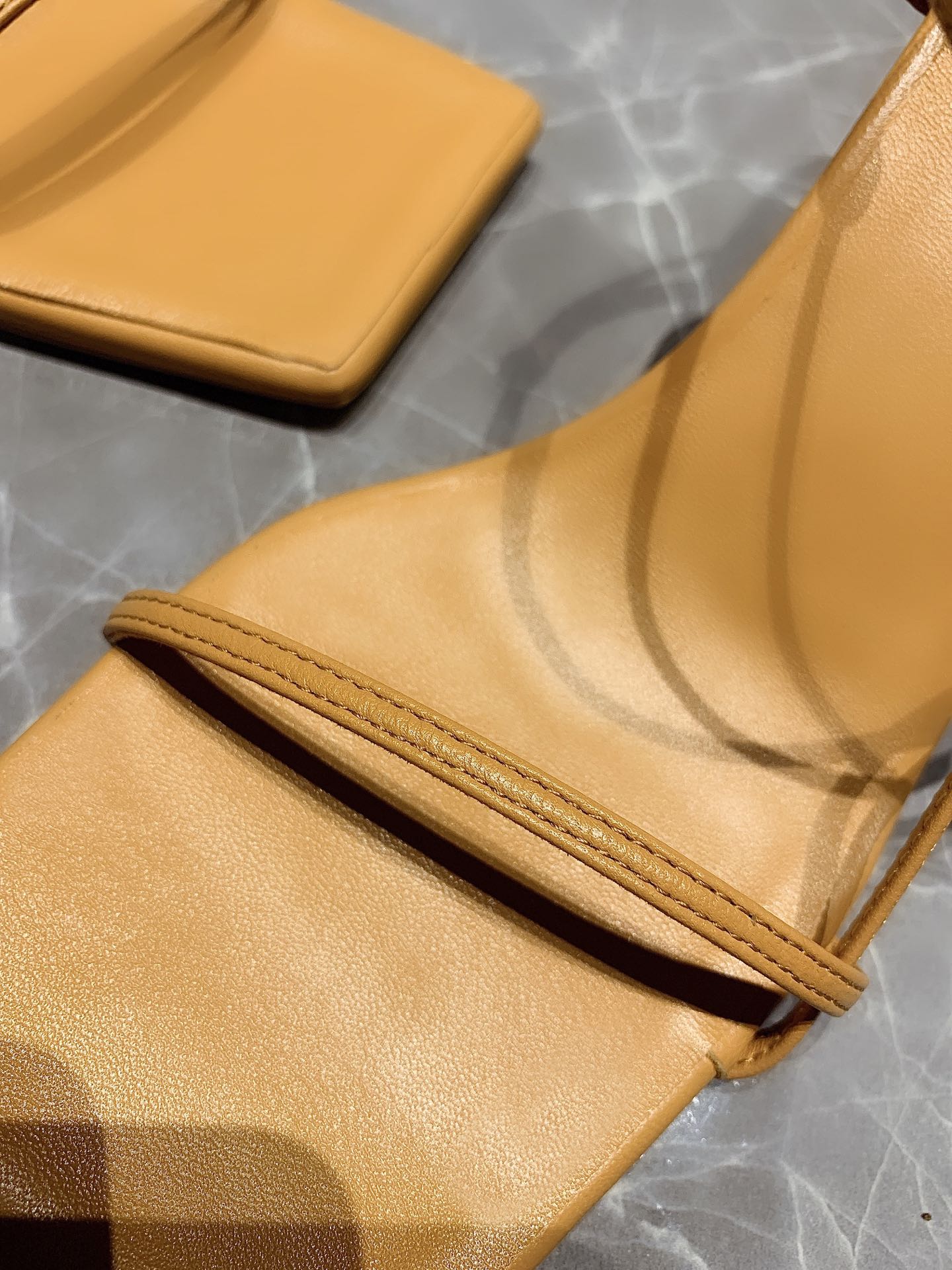 THE ROW - Top Edition Spring/Summer 2020 New The Row goddess level thin strap high heel sandals