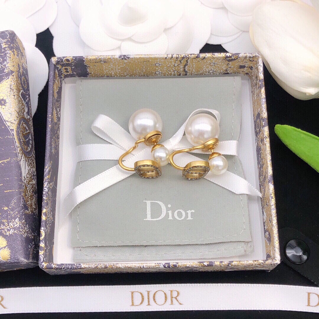 Dior stud earrings