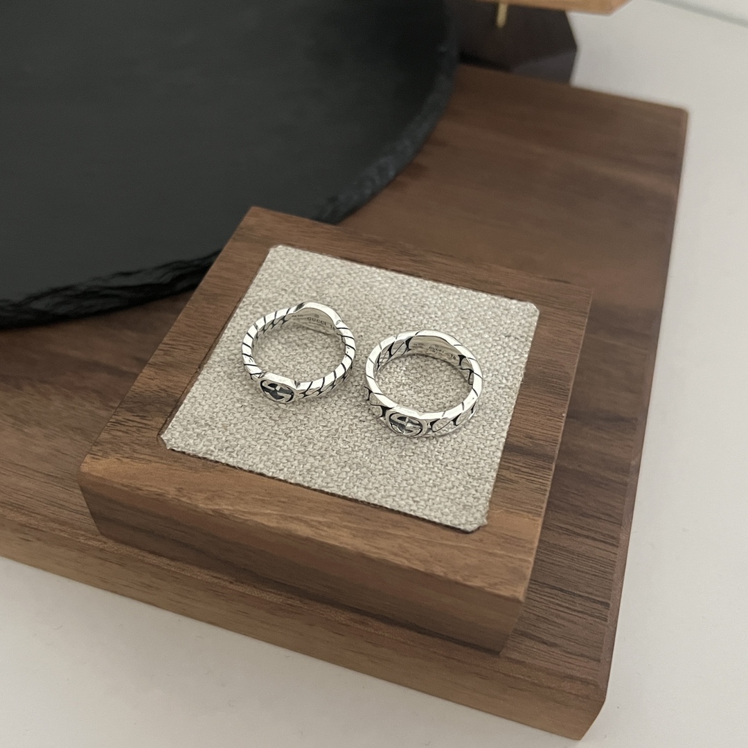 𝐆𝐮𝐜𝐜𝐢 925 sterling silver interlocking double G black enamel ring Size: 12# 14# 16# 18# 20# 22#