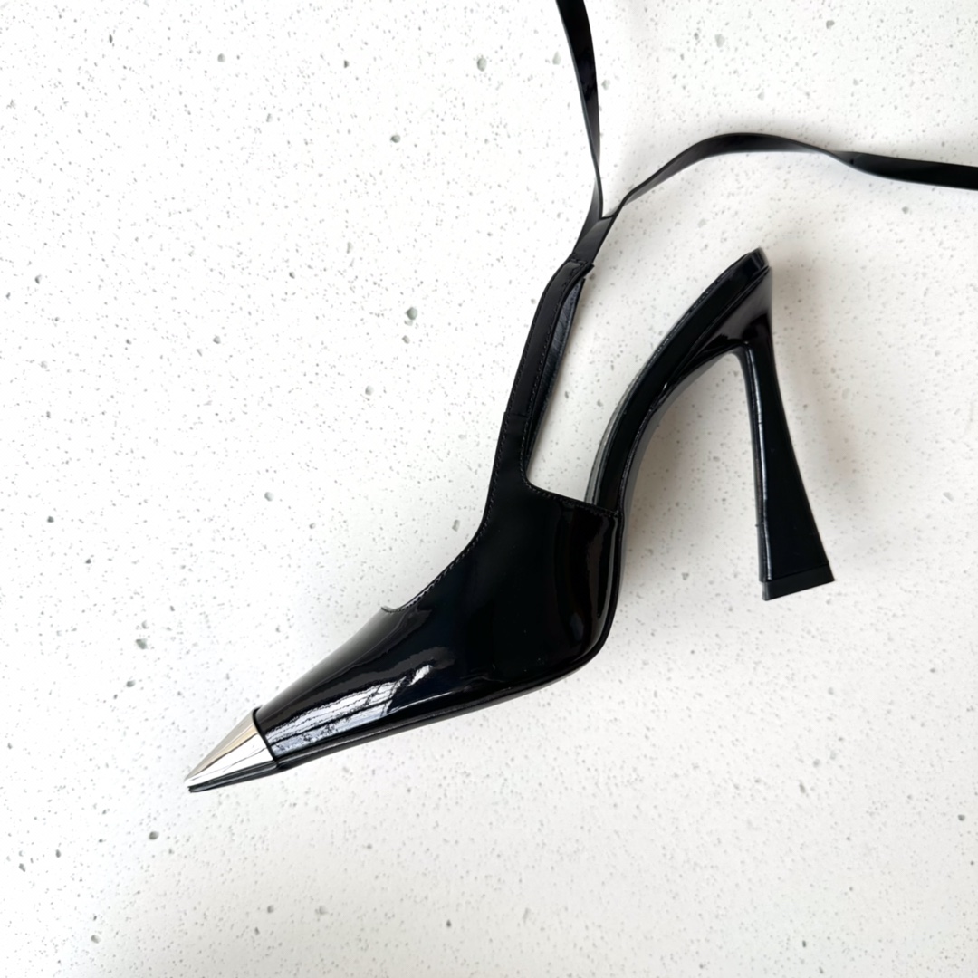 𝙎𝙖𝙞𝙣𝙩 𝙇𝙖𝙪𝙧𝙚𝙣𝙩 | 𝟐𝟎𝟐𝟐/𝐒𝐒 𝐧𝐞𝐰 YSL｜Spring small square head high heeled single shoes strappy sandals