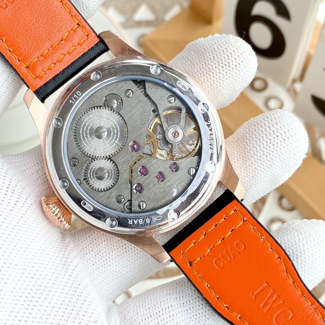 IWC- Fine men's watches Fully automatic mechanical movement, top 316 steel case and strap