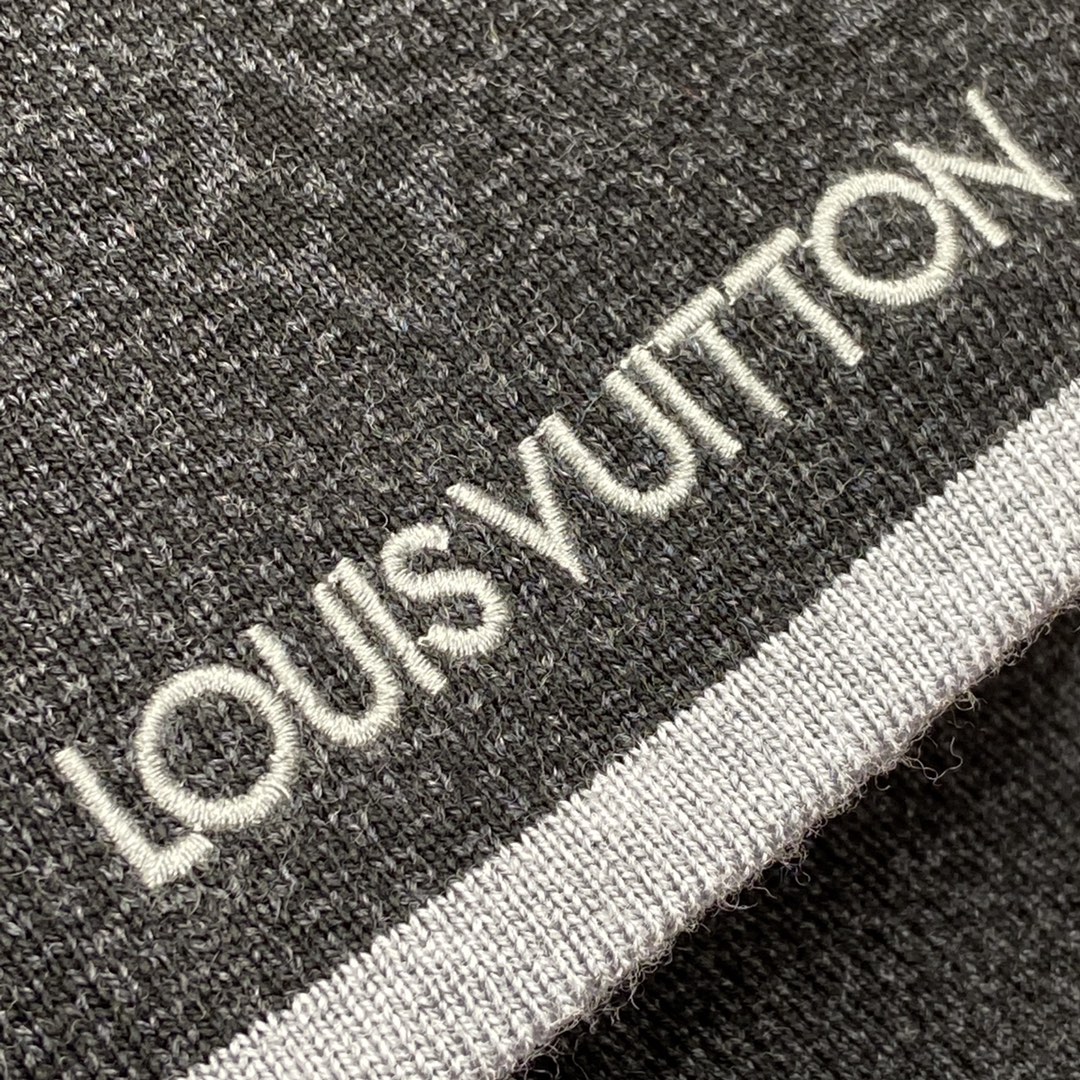 𝐋𝐨𝐮𝐢𝐬 𝐯𝐮𝐢𝐭𝐭𝐨𝐧 Checkered Men's Scarf 100% Wool