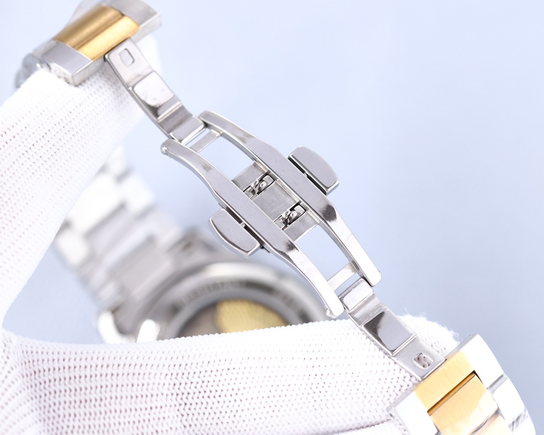 Vacheron Constantin Fine Men's Watches