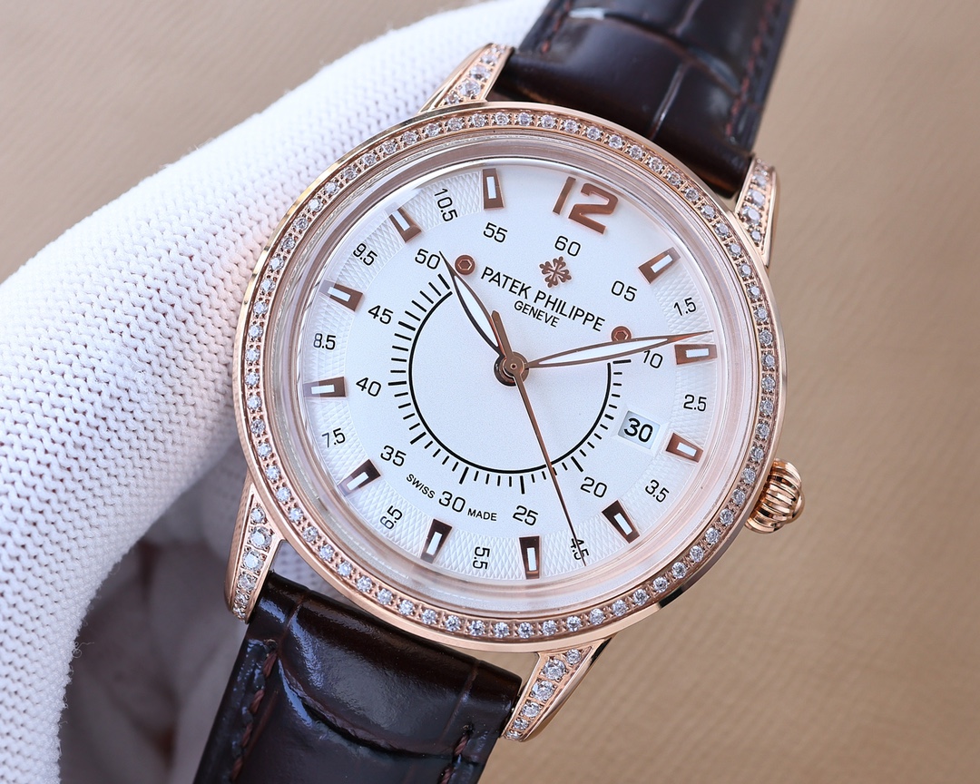 Patek Philippe Original Caliber 9015®
