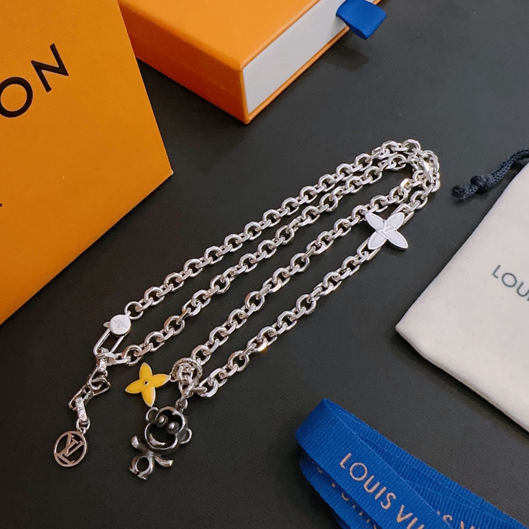 Louis Vuitton vintage silver necklace, couple's version, chain length 60 cm, changeable
